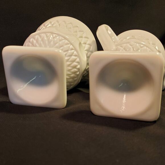 2 Pc Vintage Colony Milk Glass Open Sugar n Creamer Set in Lacette - Picture 12 of 16